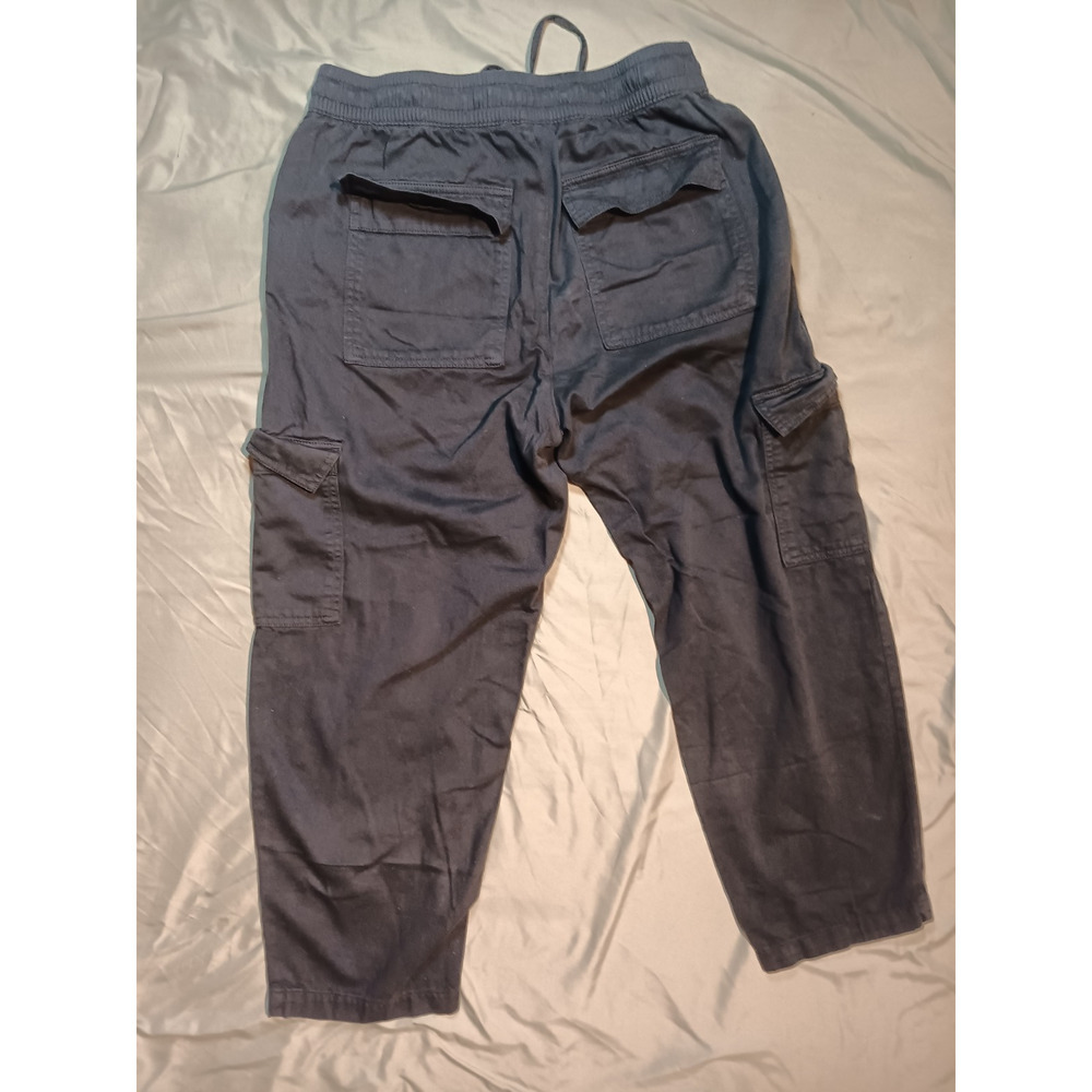 Gap Womens Cargo Pants Size Medium Black Elastic Waist Cozy Casual Everyday Wear - Picture 4 of 4